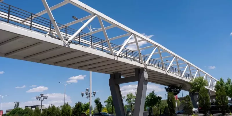 Steel Structure Ujenzi wa Mji Footbridge